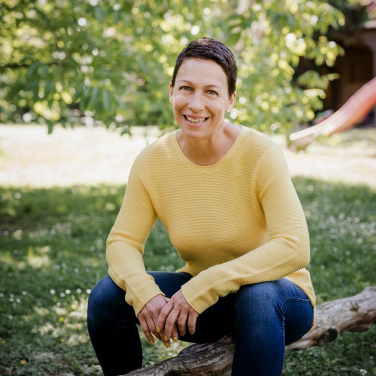Miriam blitzt Miriam Mehlman Fotografie Portrait
